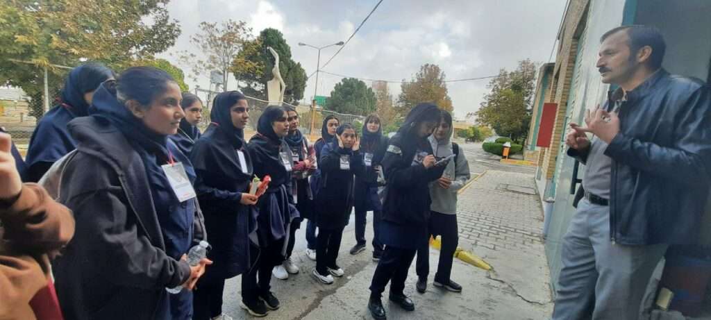 بهترین مدرسه مشهد فرهوشان