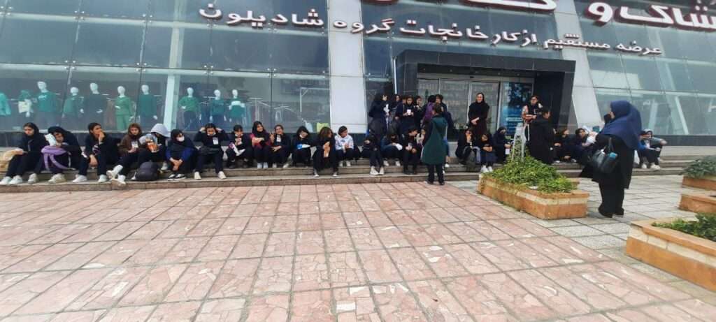 بهترین مدرسه مشهد فرهوشان